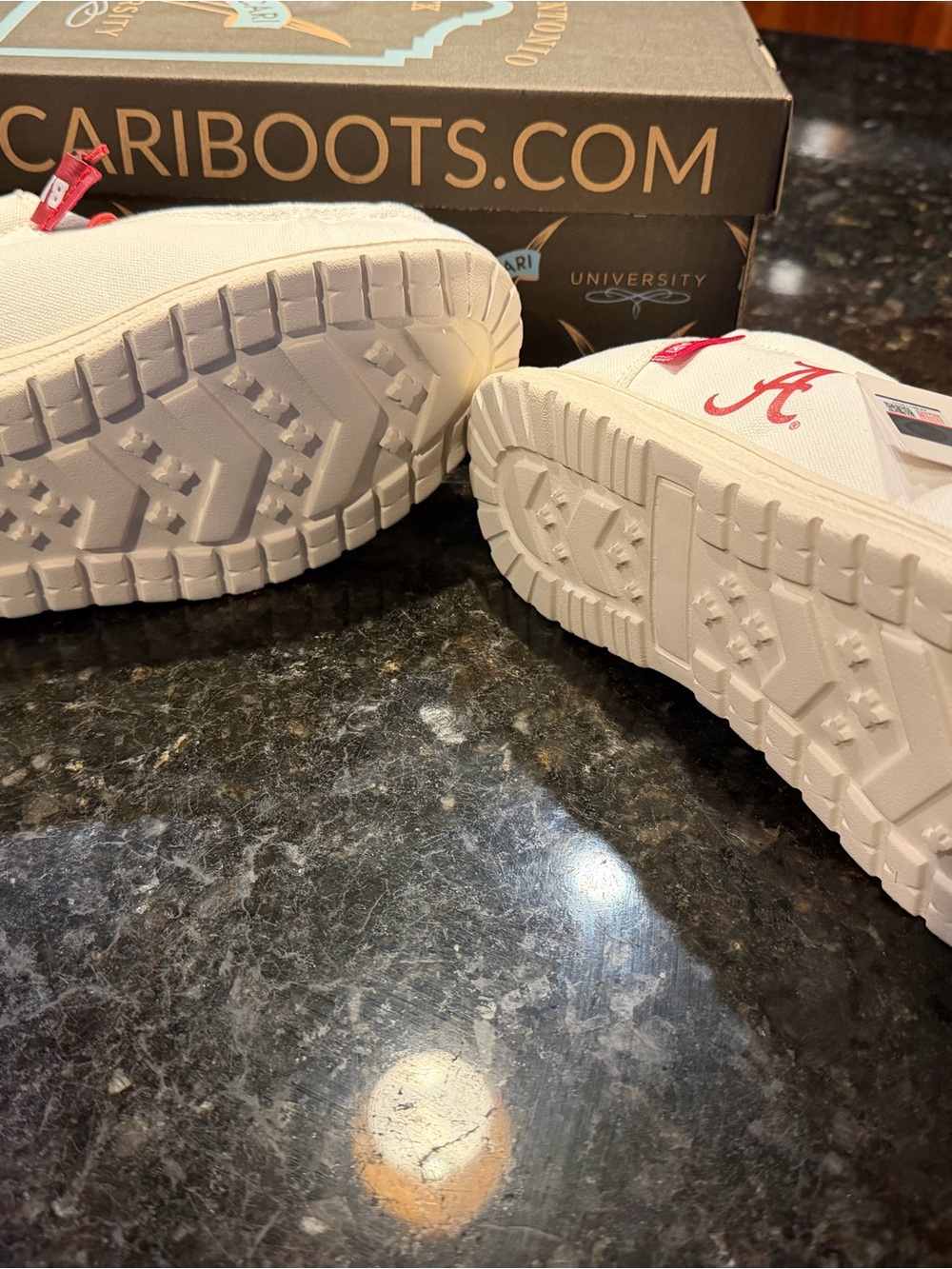 Vaccari University Alabama Crimson Tide White Canvas Loafers Roll Tide Shoes - Picture 3 of 3